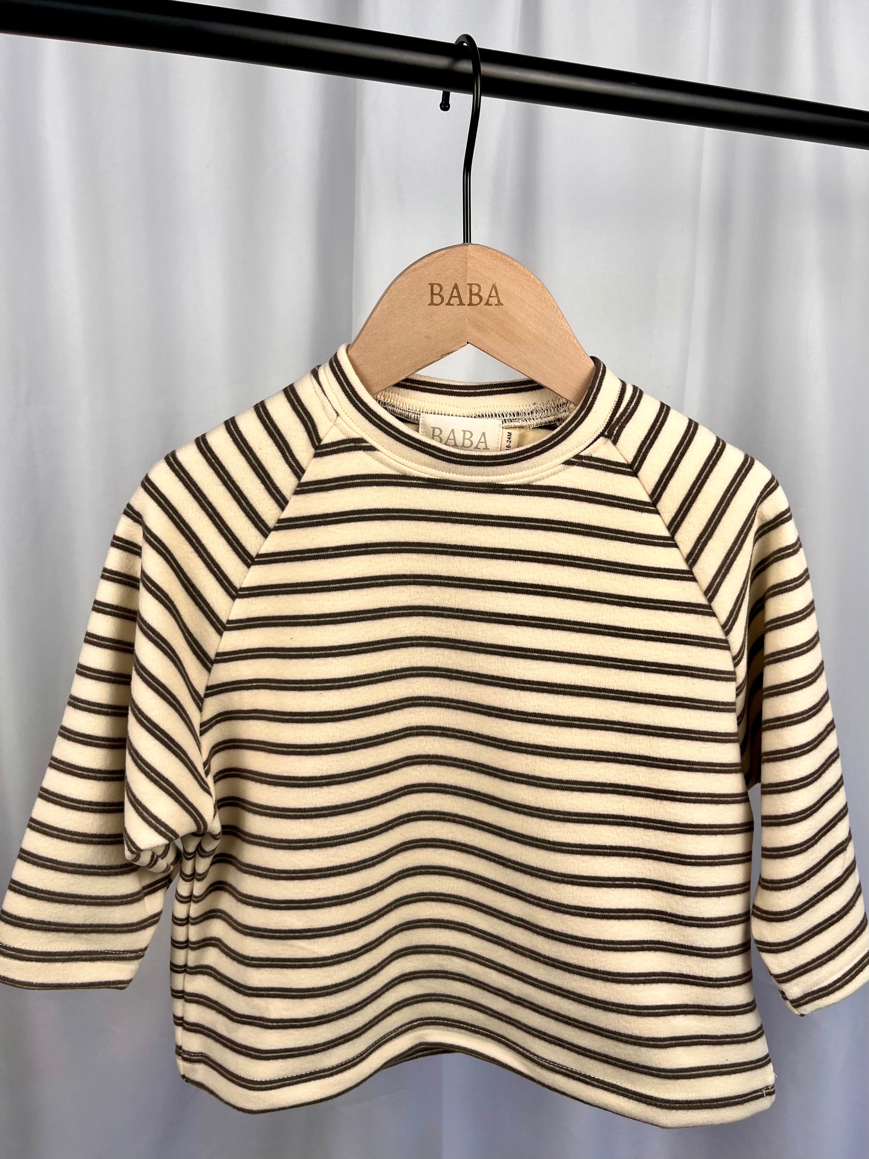 Little lines tee image 0